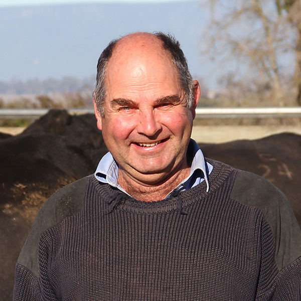Peter Hughes Peter Hughes